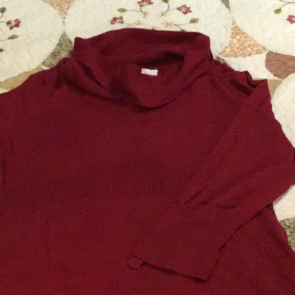 Maternity sweater tunic, crimson, cowl neck